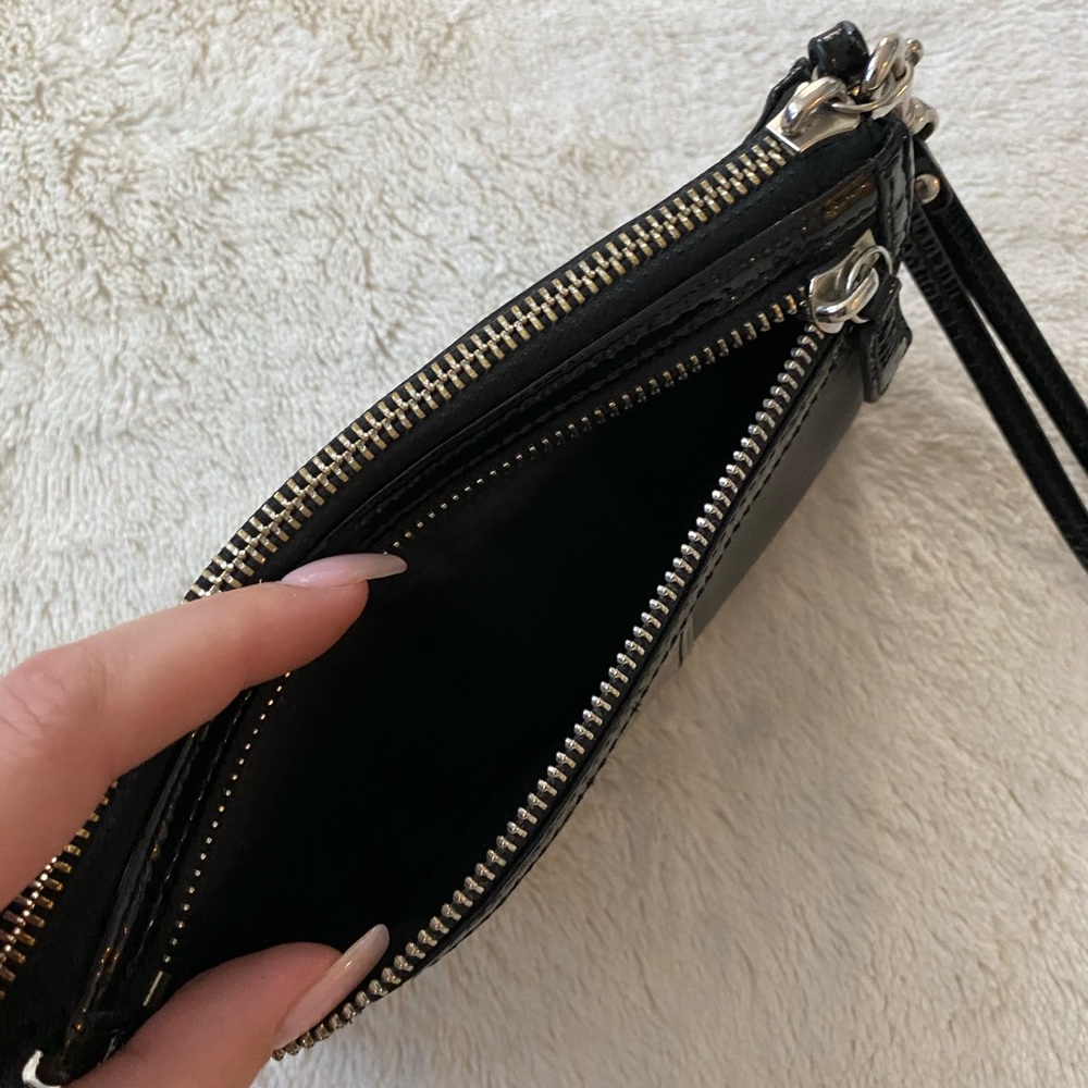 Coach Wallet - Picture 5 of 5